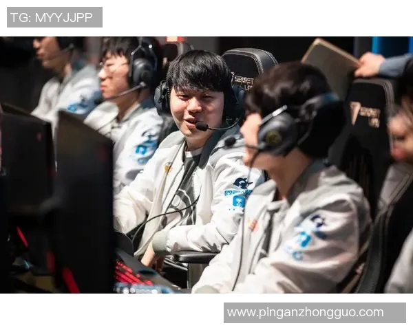 季后赛赛后采访爆金句,引全场大笑 季后赛赛后采访爆金句,引全场大笑