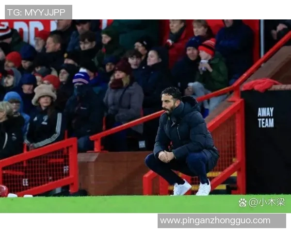 冲突升级!欧联与教练发生激烈争执 冲突升级!欧联与教练发生激烈争执